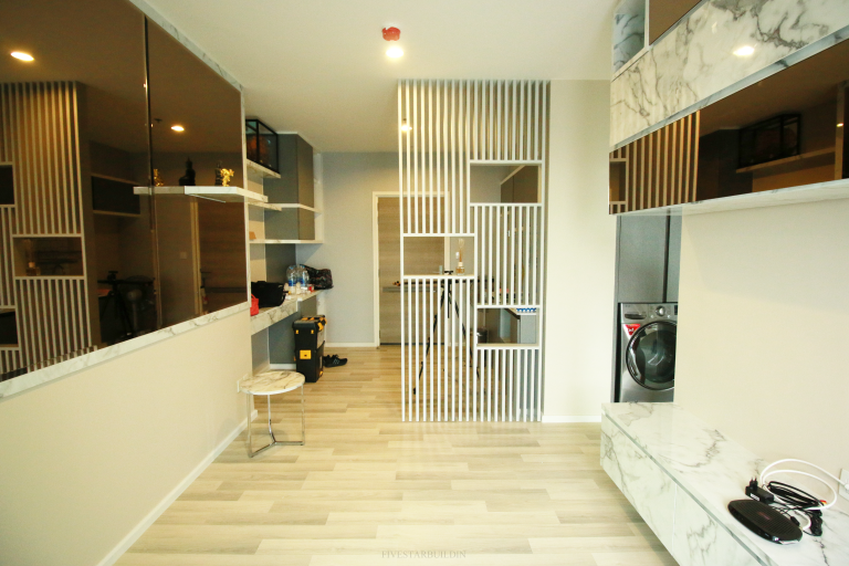 บิ้วอิน คอนโด Thekey Sathorn Charoenraj
