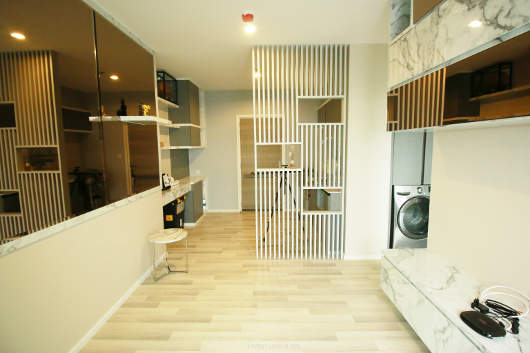 บิ้วอิน คอนโด Thekey Sathorn Charoenraj